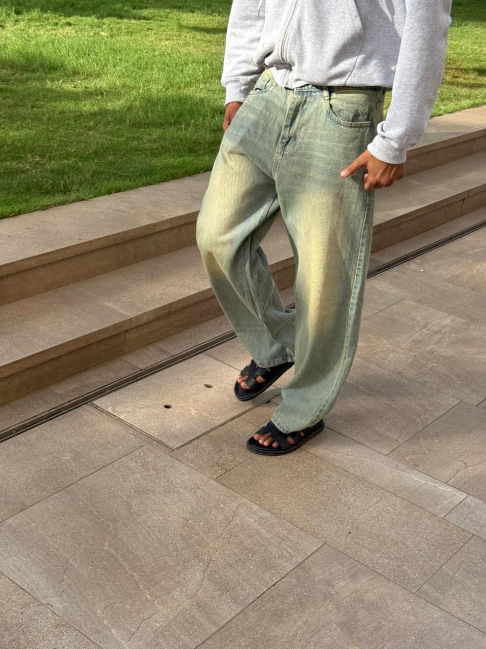 VTG WASHED JEANS